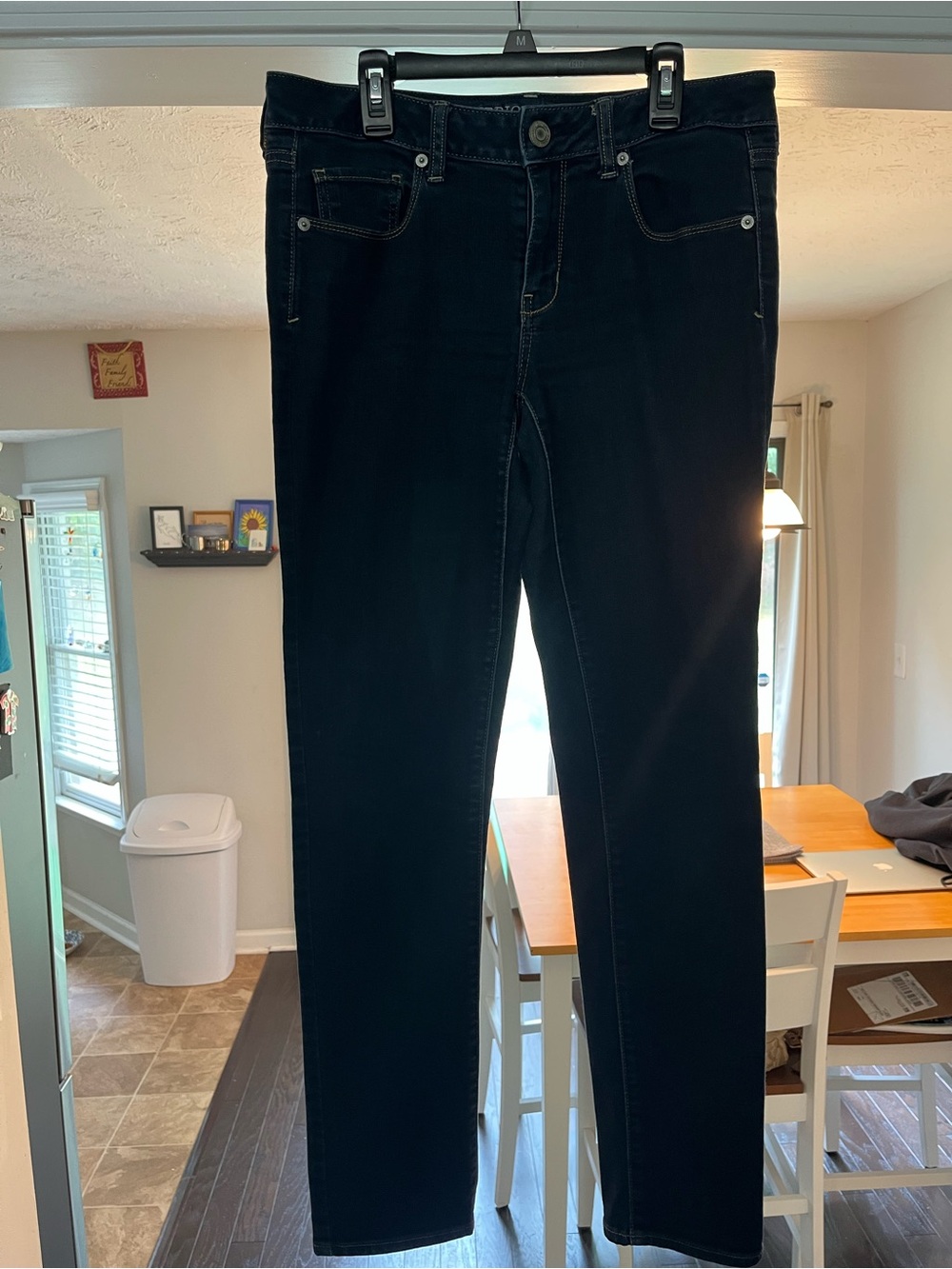 American Eagle Outfitters Indigo Blue Skinny Jeans sz 8